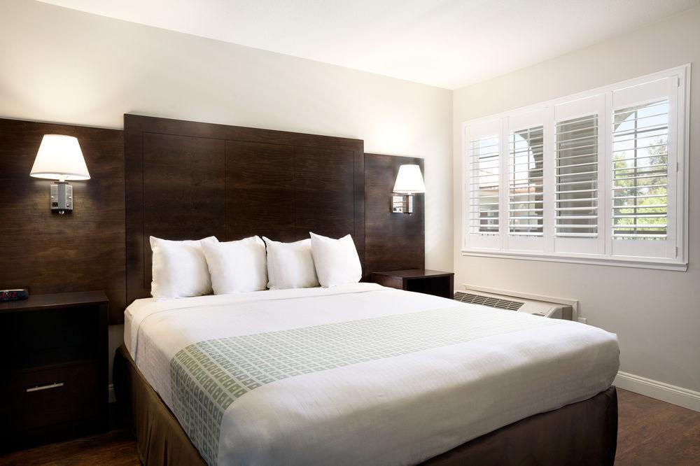 Baymont By Wyndham Modesto Salida Ξενοδοχείο Εξωτερικό φωτογραφία